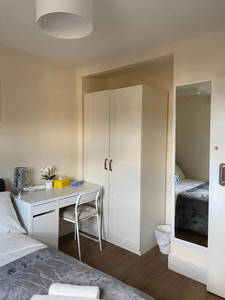 Lovely Private Rooms In Camden, Central Londres Extérieur photo