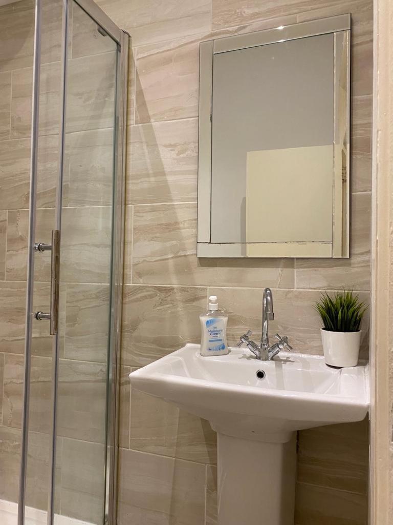 Lovely Private Rooms In Camden, Central Londres Extérieur photo